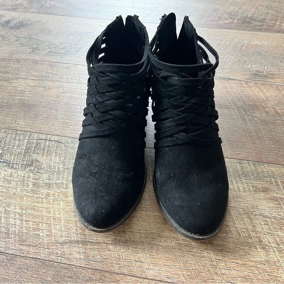 Fergalicious Black Ankle Booties - Picture 2 of 8